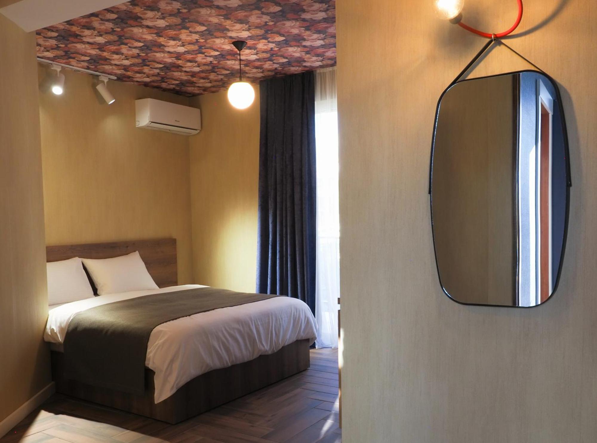 Hotel Hills In Old Tbilisi Eksteriør bilde