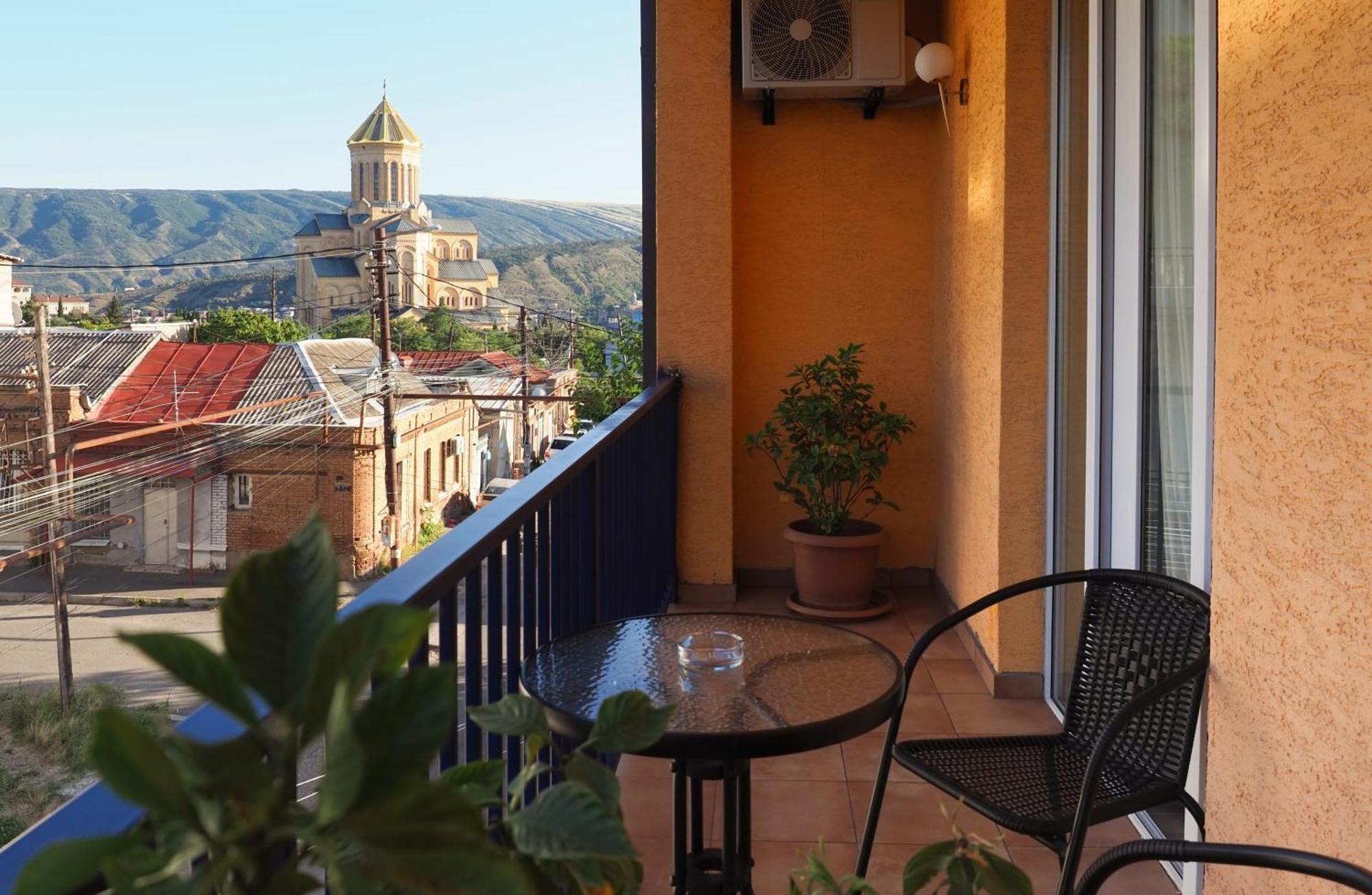 Hotel Hills In Old Tbilisi Eksteriør bilde