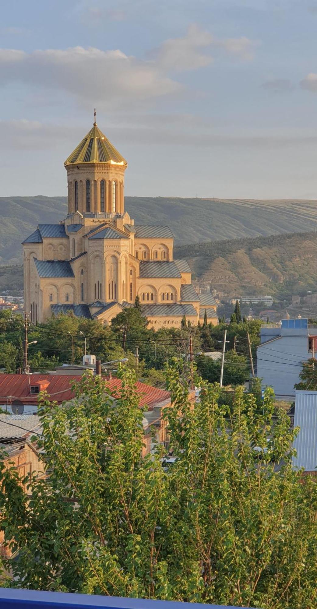 Hotel Hills In Old Tbilisi Eksteriør bilde